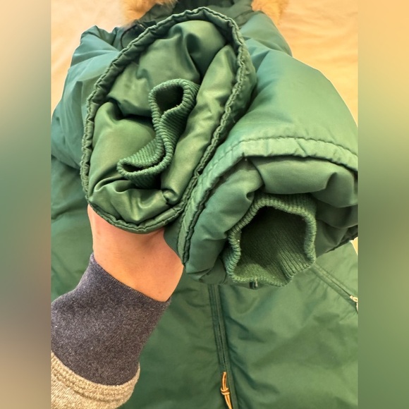 VINTAGE! L.L. Bean Goose Down Parka with Fur Hood- see measurements - Picture 9 of 16
